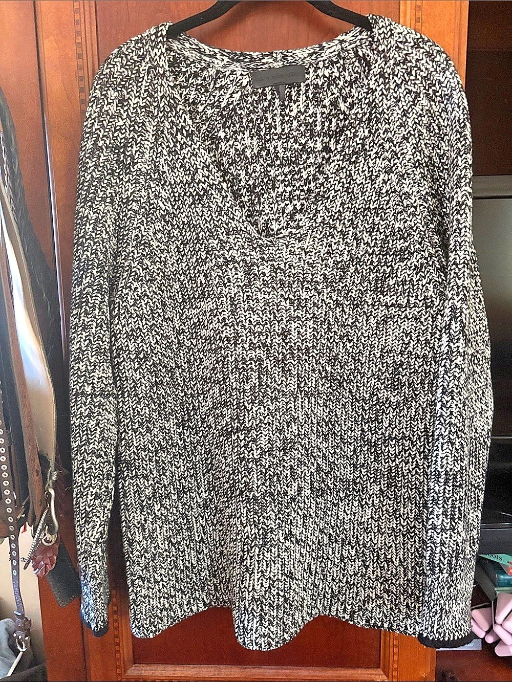 rag & bone Grace V-Neck Sweater Black & White Size Medium